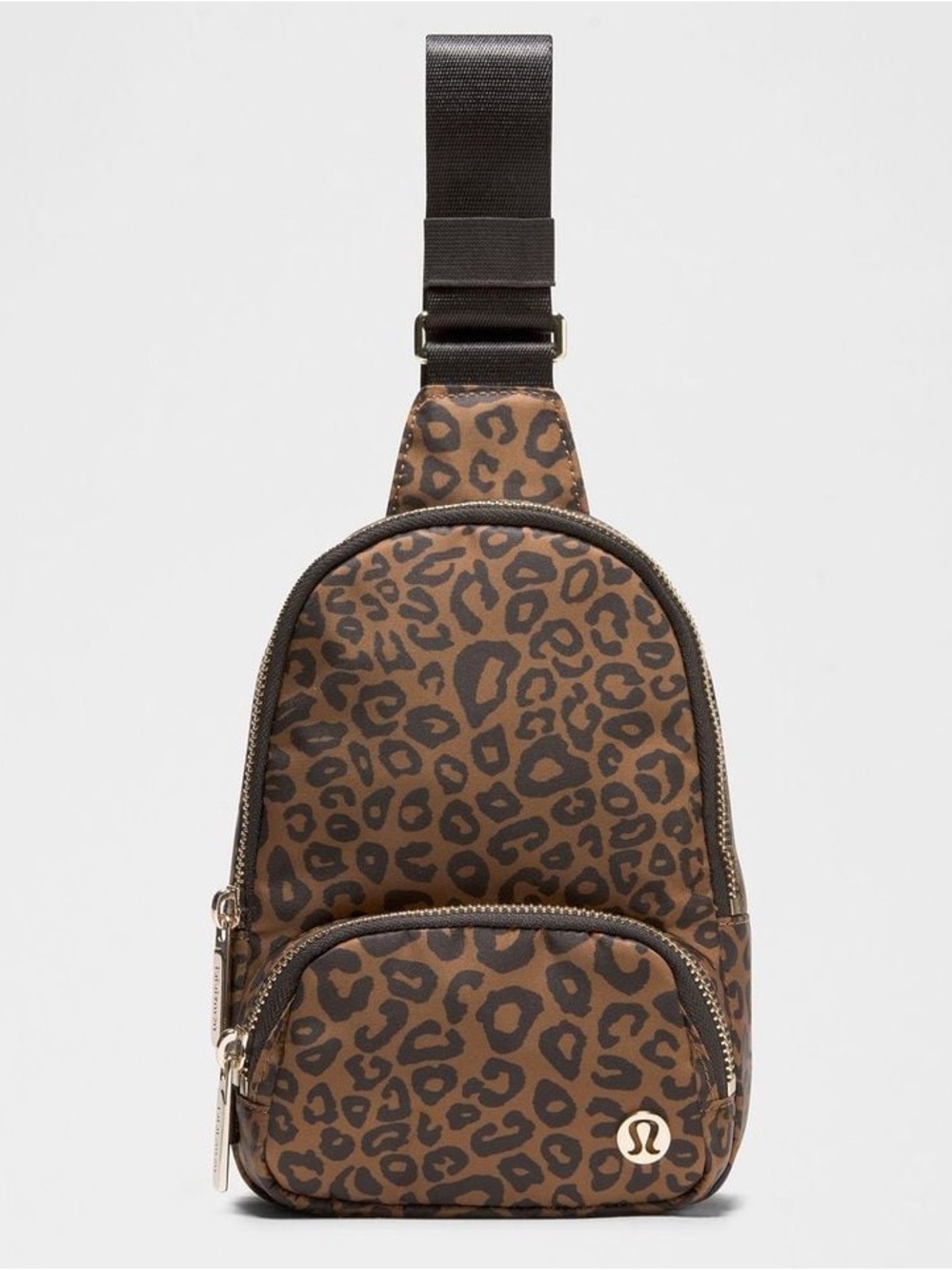 Lululemon Everywhere Sling Bag - Leopardo Shift Midi Desert Khaki